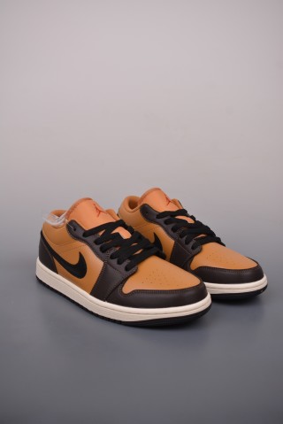 Air Jordan 1 Low 'Brown' view 1