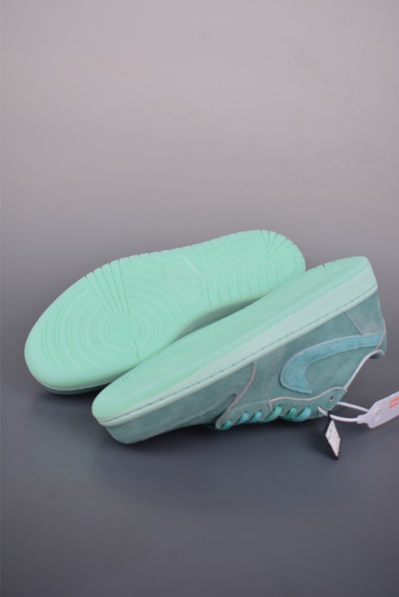Air Jordan 1 Low 'Celadon Blue' view
