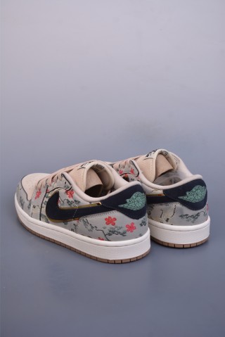Air Jordan 1 Low 'Floral' view 2
