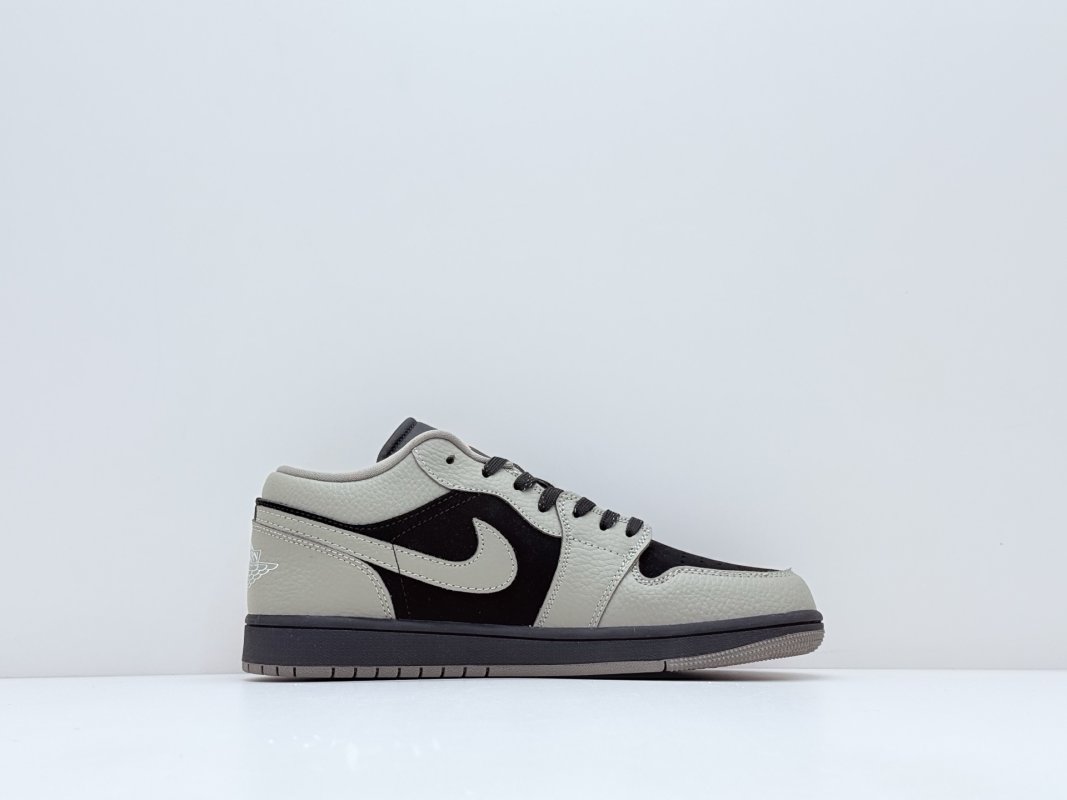 Air Jordan 1 Low 'Brown / Black' view
