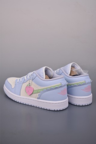 Air Jordan 1 Low 'Valentine's Day' view 2