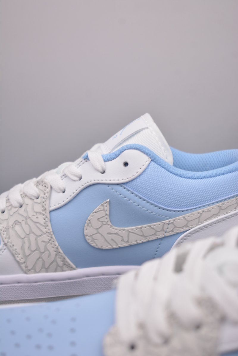 Air Jordan 1 Low 'White / Blue' view