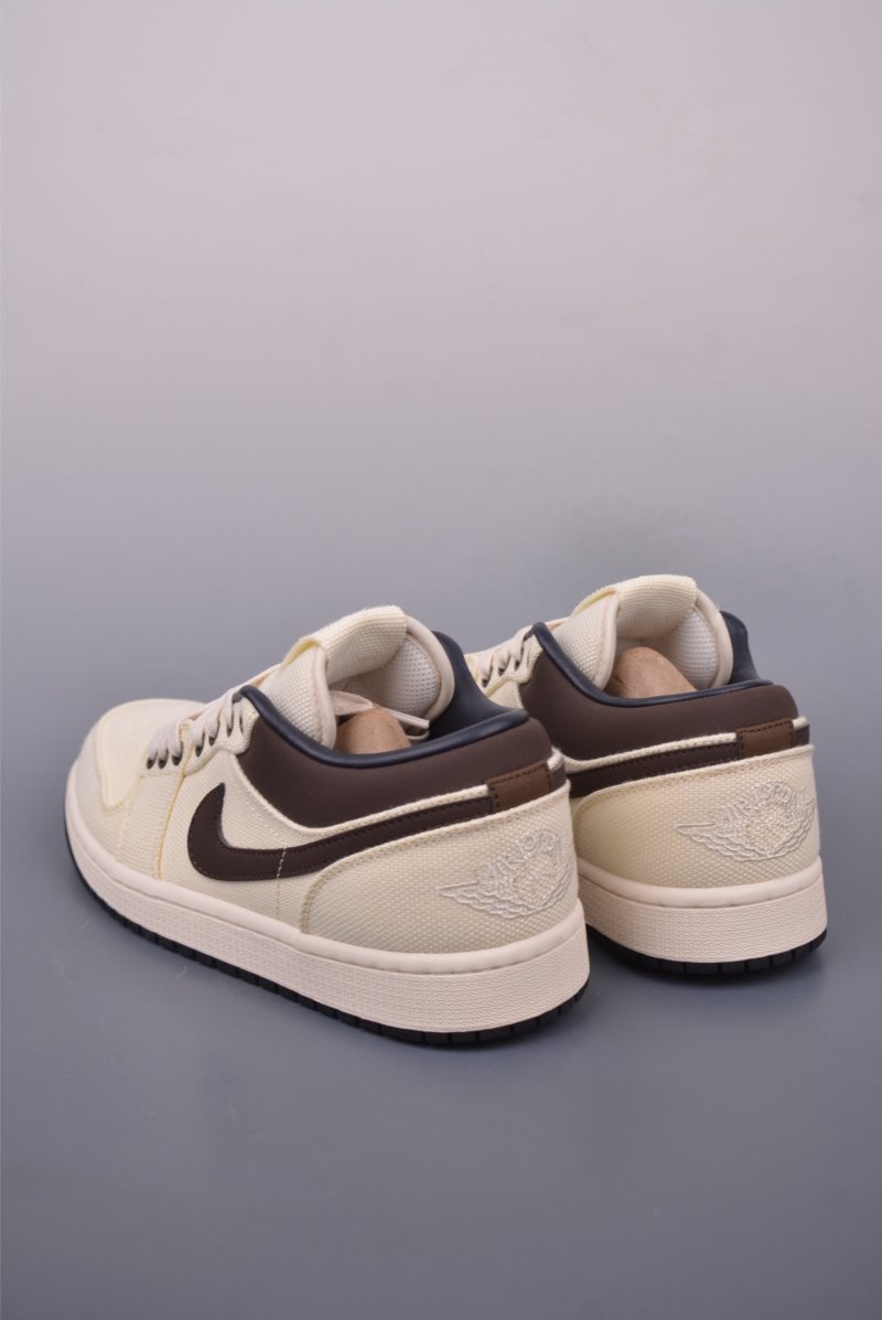Air Jordan 1 Low 'Beige / Yellow' view