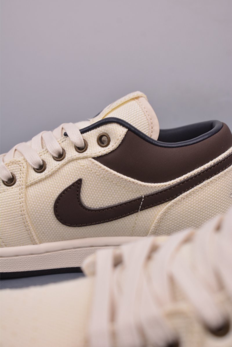 Air Jordan 1 Low 'Beige / Yellow' view