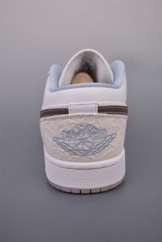 Air Jordan 1 Low 'White / Pink' view 4