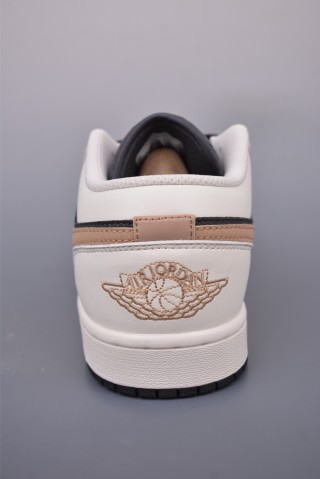 Air Jordan 1 Low 'Black / White / Brown' view 4