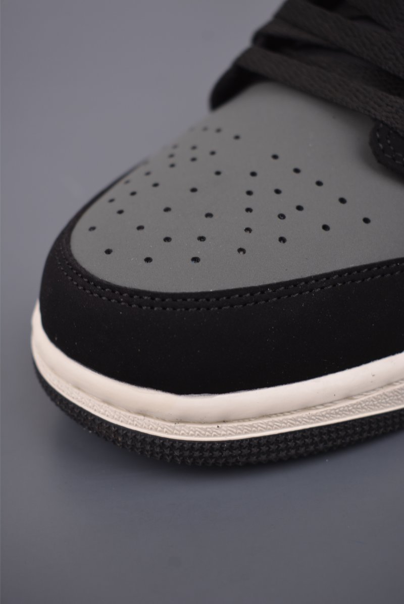 Air Jordan 1 Low 'Black / White / Pink' view