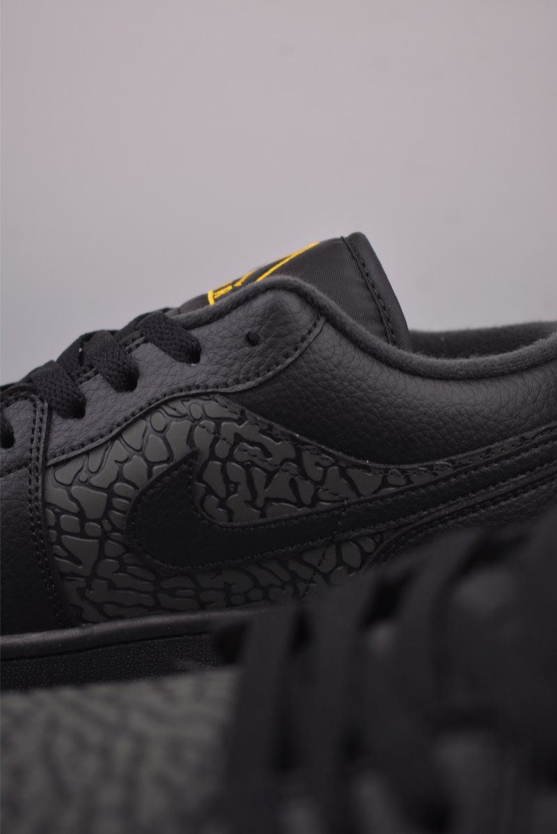 Air Jordan 1 Low 'Black / Gold' view