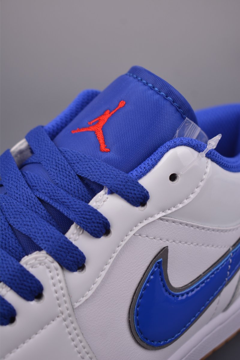 Air Jordan 1 Low 'White / Blue' view