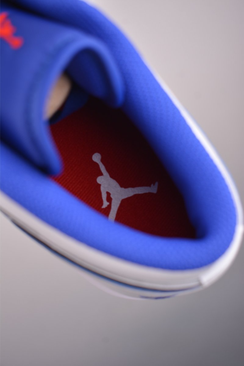 Air Jordan 1 Low 'White / Blue' view