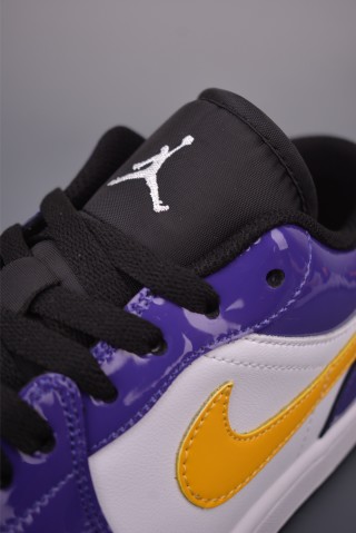 Air Jordan 1 Low 'Purple / Gold Lakers' view 7