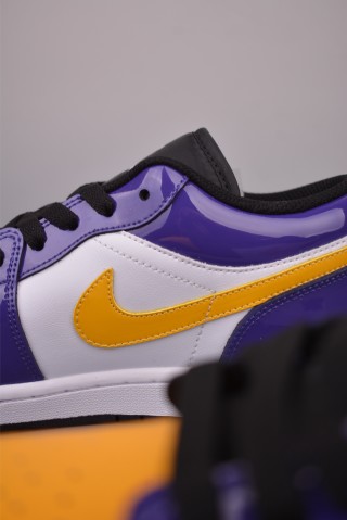 Air Jordan 1 Low 'Purple / Gold Lakers' view 8