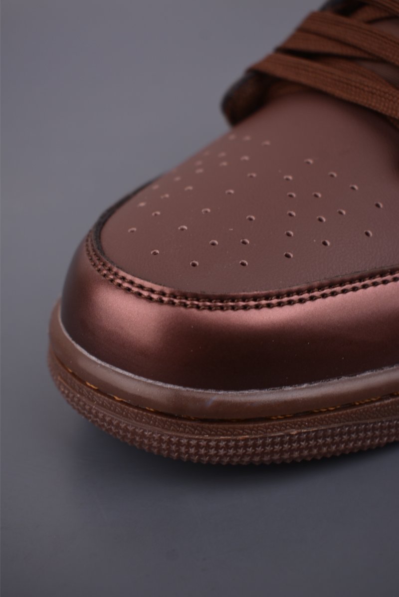 Air Jordan 1 Low 'Chocolate Brown' view