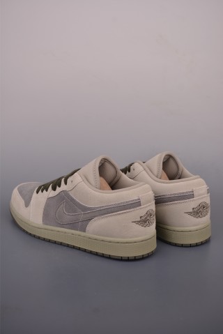 Air Jordan 1 Low 'Light Grey' view 2