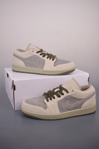 Air Jordan 1 Low 'Light Grey' view 5
