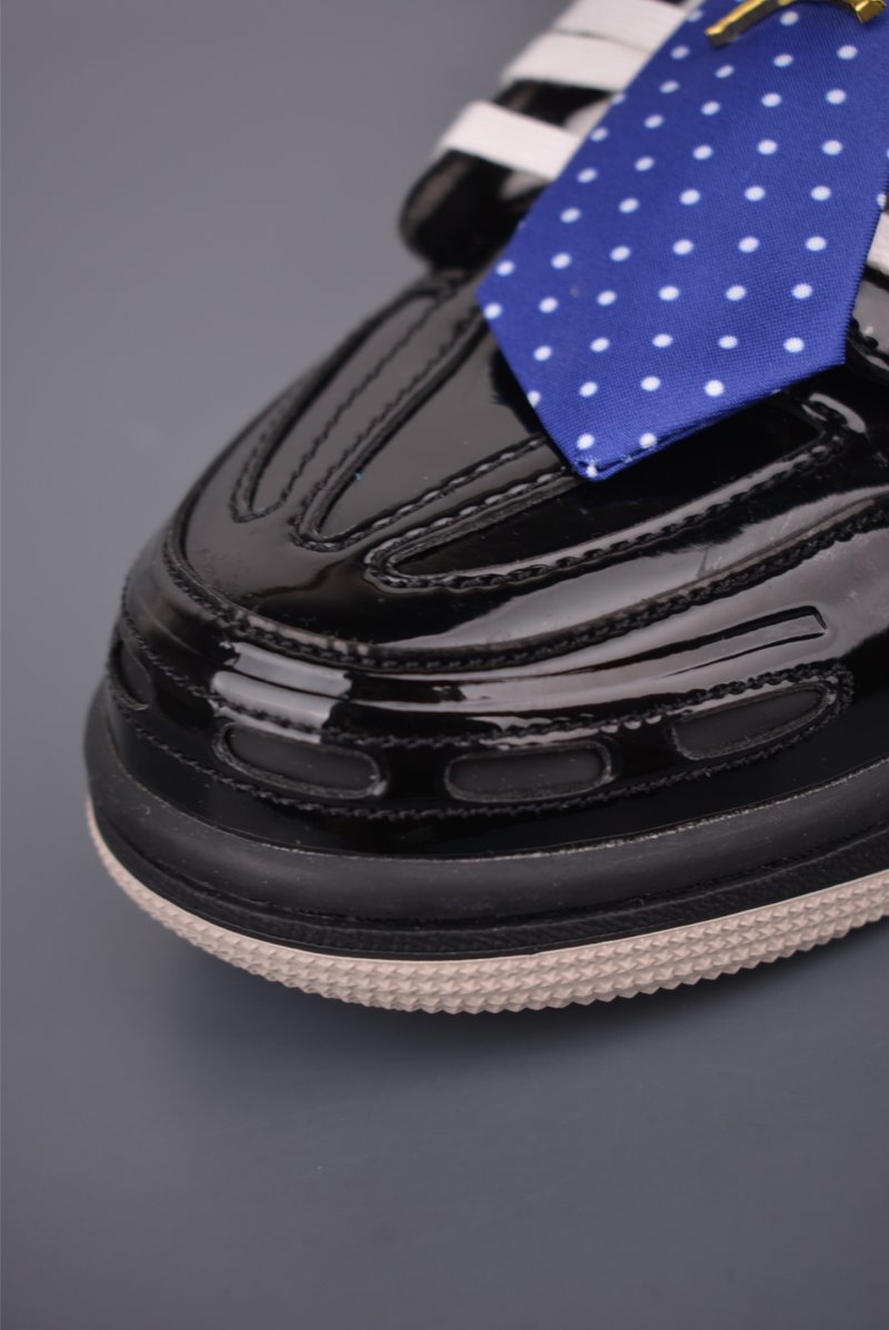 Air Jordan 1 Low 'Suit Tie' view