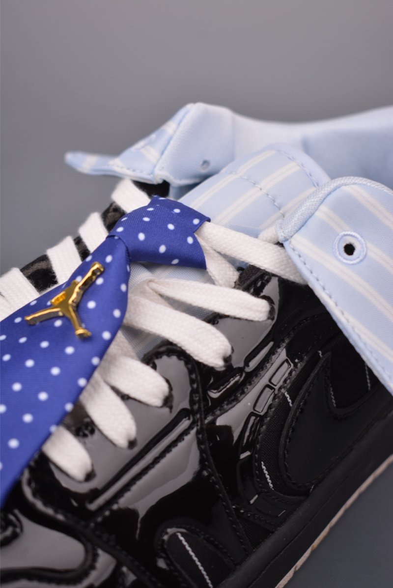 Air Jordan 1 Low 'Suit Tie' view