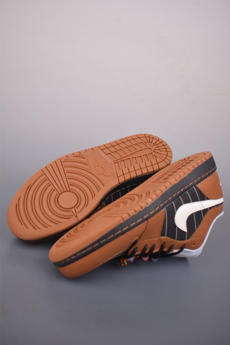 Air Jordan 1 Low 'Deep Brown' view