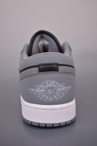 Air Jordan 1 Low 'Charcoal Grey' view 4