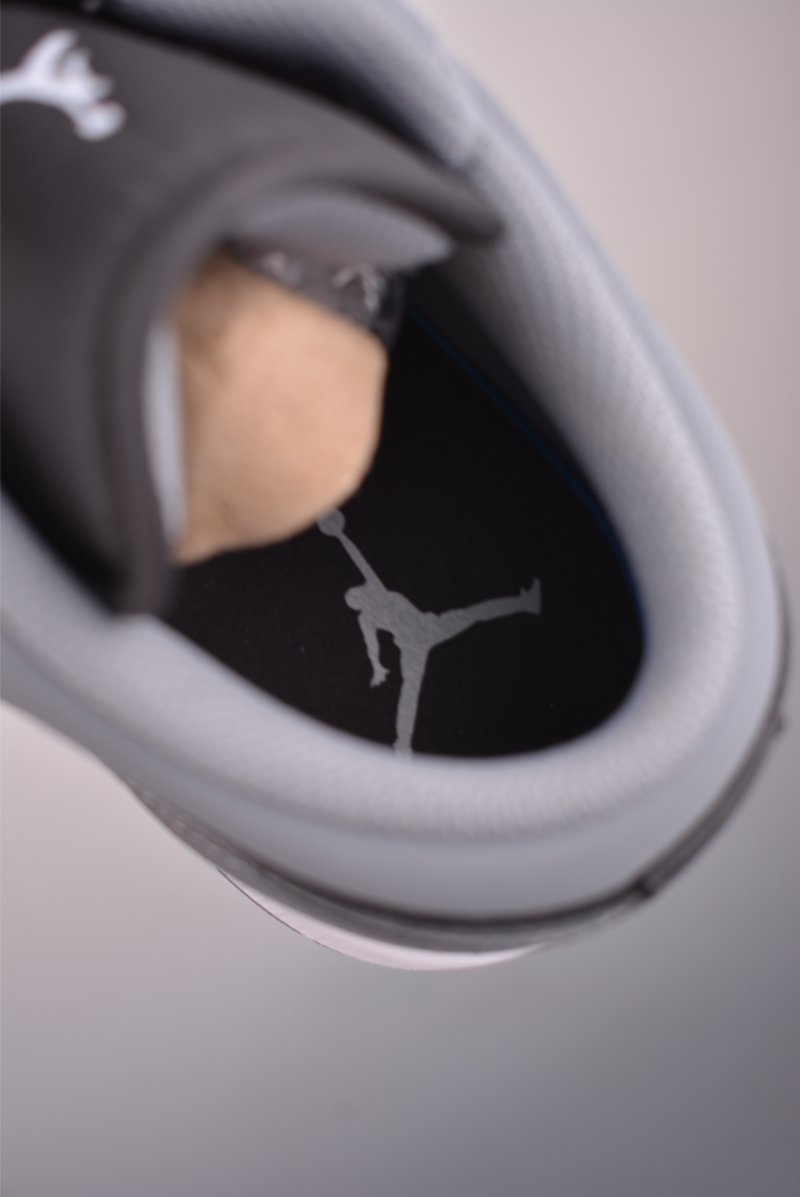 Air Jordan 1 Low 'Charcoal Grey' view