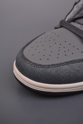 Air Jordan 1 Mid 'Smoke Grey' view 6