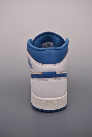 Air Jordan 1 Mid 'White / Blue' view 4