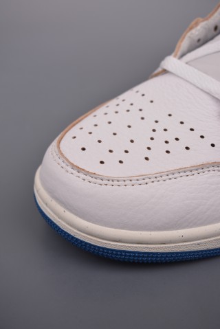 Air Jordan 1 Mid 'White / Blue' view 6