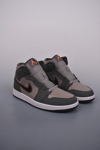 Air Jordan 1 Mid 'Black / Grey' view 1