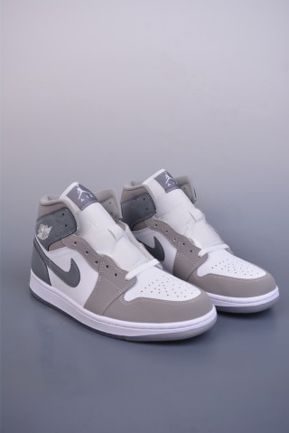 Air Jordan 1 Mid 'White / Grey' view 1