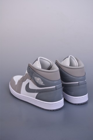 Air Jordan 1 Mid 'White / Grey' view 2