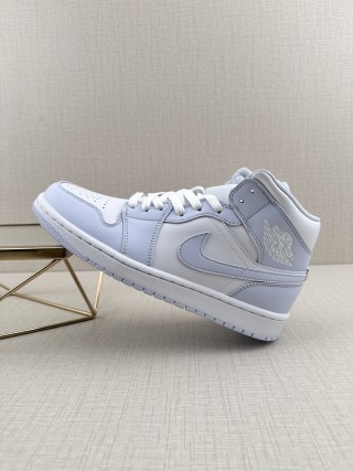 Air Jordan 1 Mid 'White / Light Blue' view 1