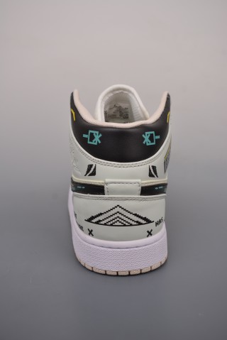 Air Jordan 1 Mid 'Cyberpunk' view 4