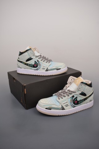 Air Jordan 1 Mid 'Cyberpunk' view 5