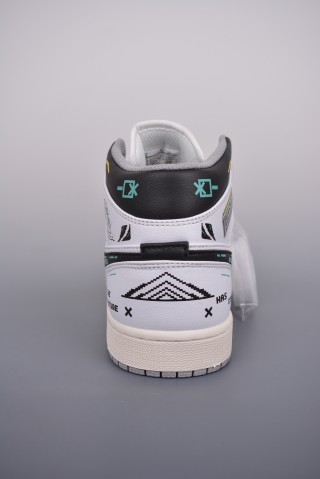 Air Jordan 1 Mid 'Cyberpunk' view 4