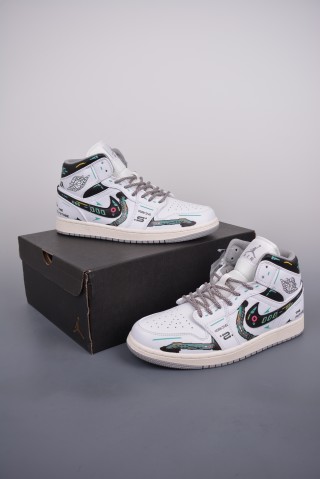 Air Jordan 1 Mid 'Cyberpunk' view 5