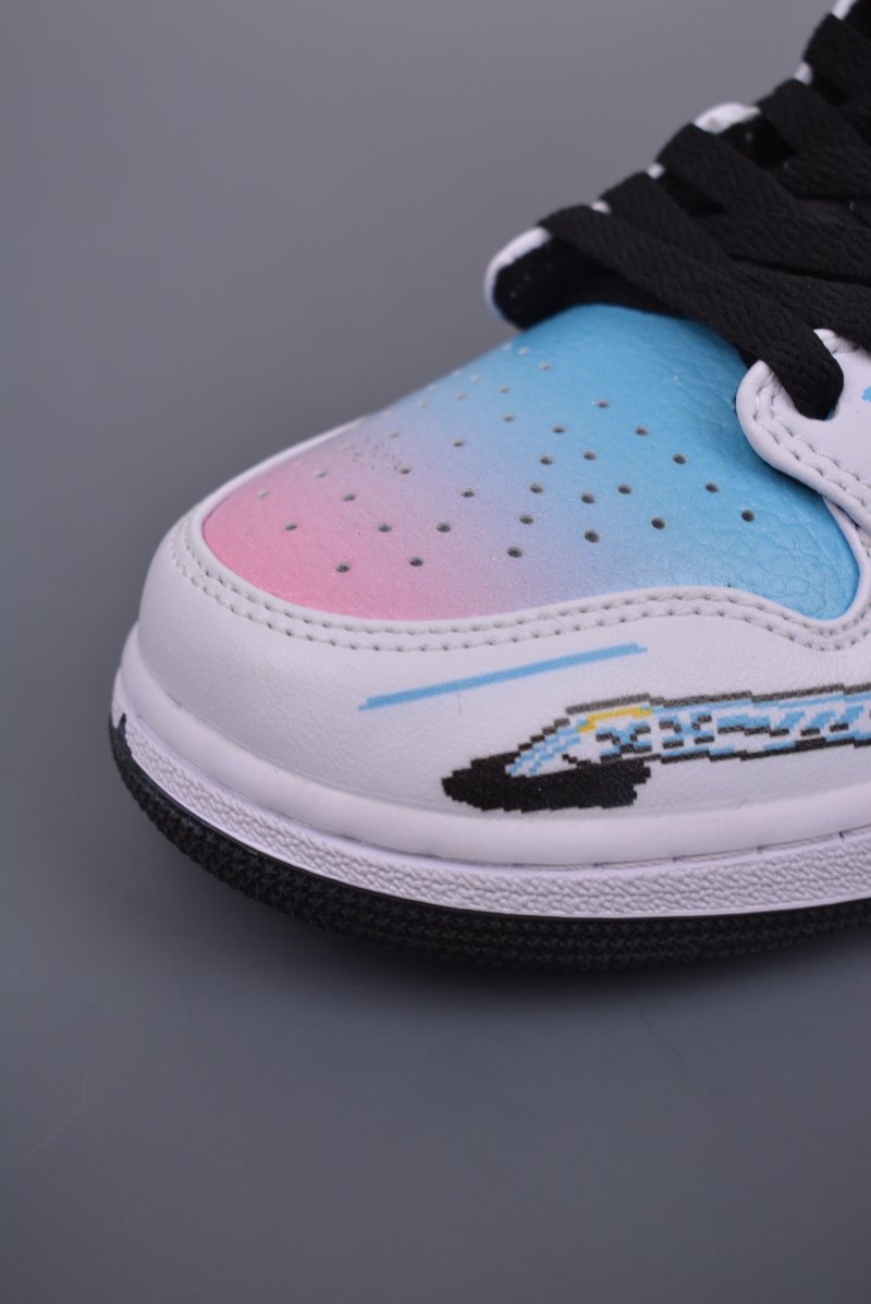 Air Jordan 1 Mid 'Cyberpunk' view