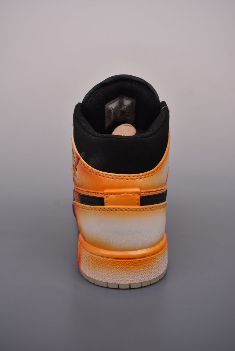 Air Jordan 1 Mid 'Monkey King' view