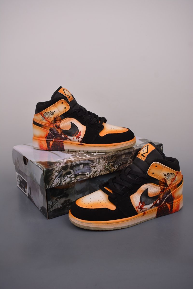 Air Jordan 1 Mid 'Monkey King' view