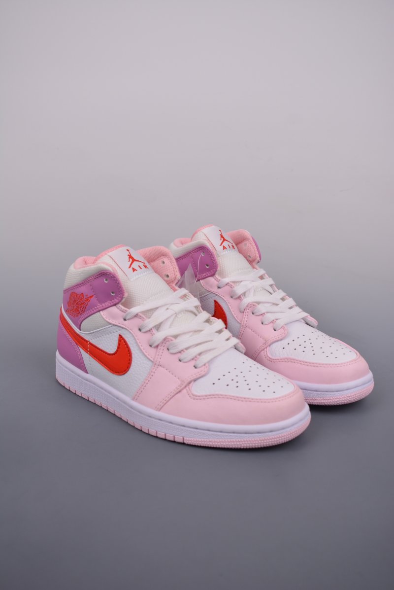 Air Jordan 1 Mid 'Purple / Pink Toe'