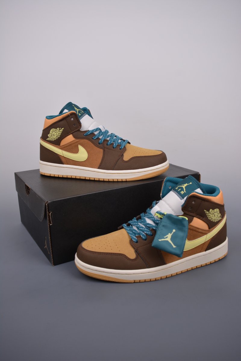 Air Jordan 1 Mid 'Brown / Green Toe' view