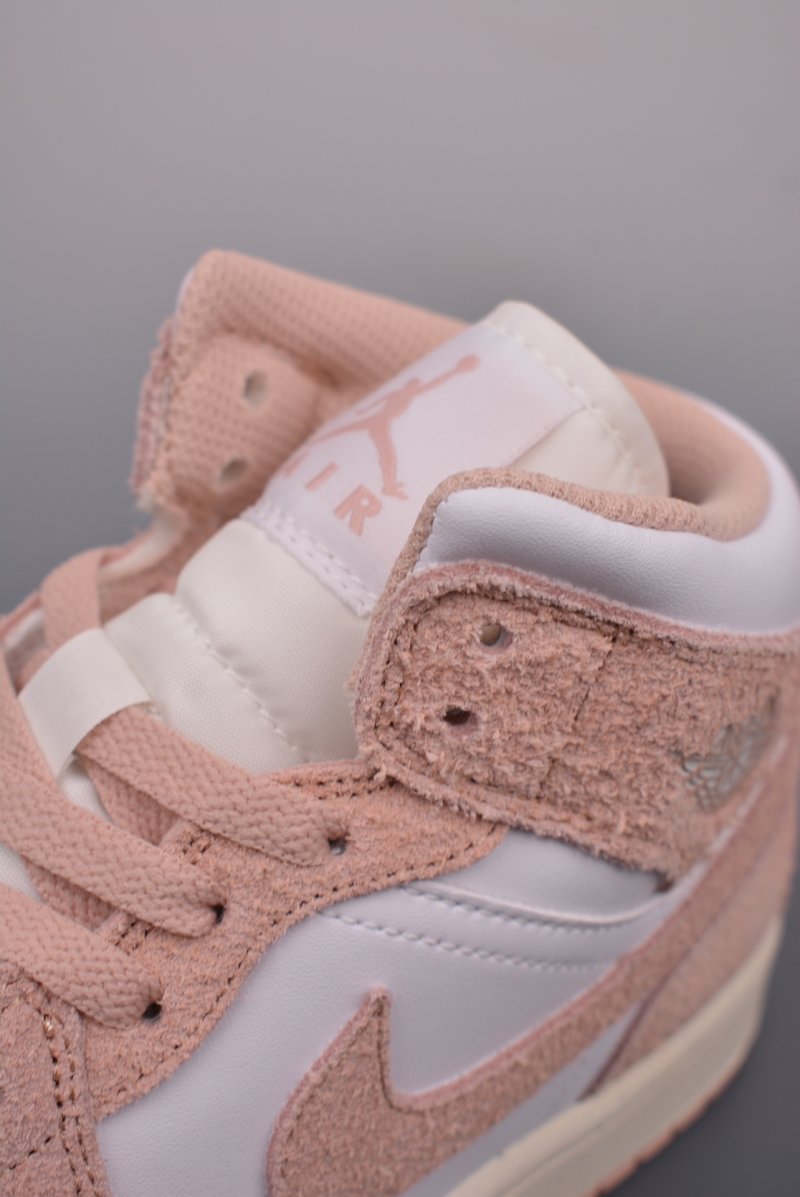Air Jordan 1 Mid 'White / Pink Toe' view