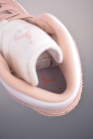 Air Jordan 1 Mid 'White / Pink Toe' view 9