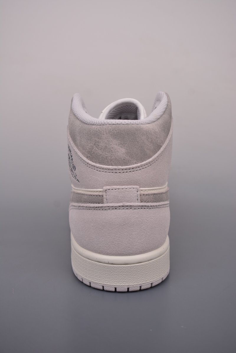 Air Jordan 1 Mid 'Grey / White Toe' view