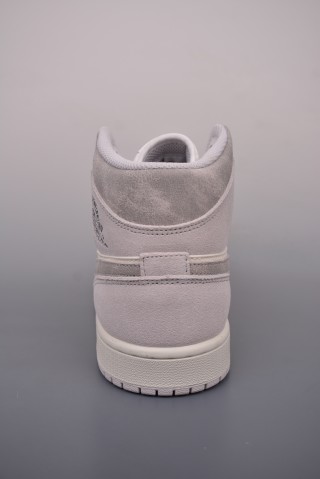Air Jordan 1 Mid 'Grey / White Toe' view 4