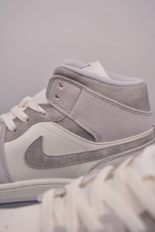 Air Jordan 1 Mid 'Grey / White Toe' view 8