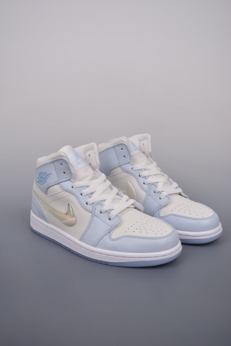 Air Jordan 1 Mid 'Galaxy'