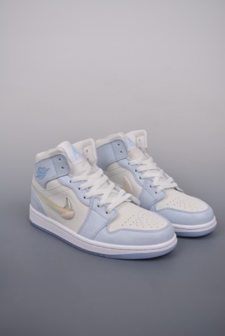 Air Jordan 1 Mid 'Galaxy' view 1