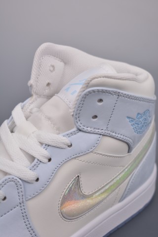 Air Jordan 1 Mid 'Galaxy' view 7