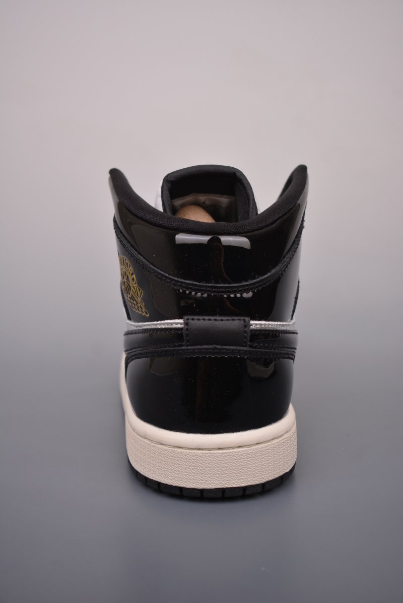 Air Jordan 1 Mid 'Black / Silver' view