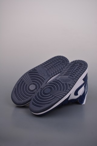 Air Jordan 1 Mid 'Blue' view 3